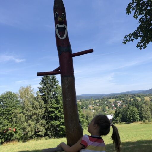 Totem 15 minut chůze